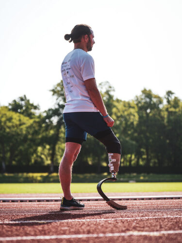 Guillaume Ducrocq avec la lame de course Biorun