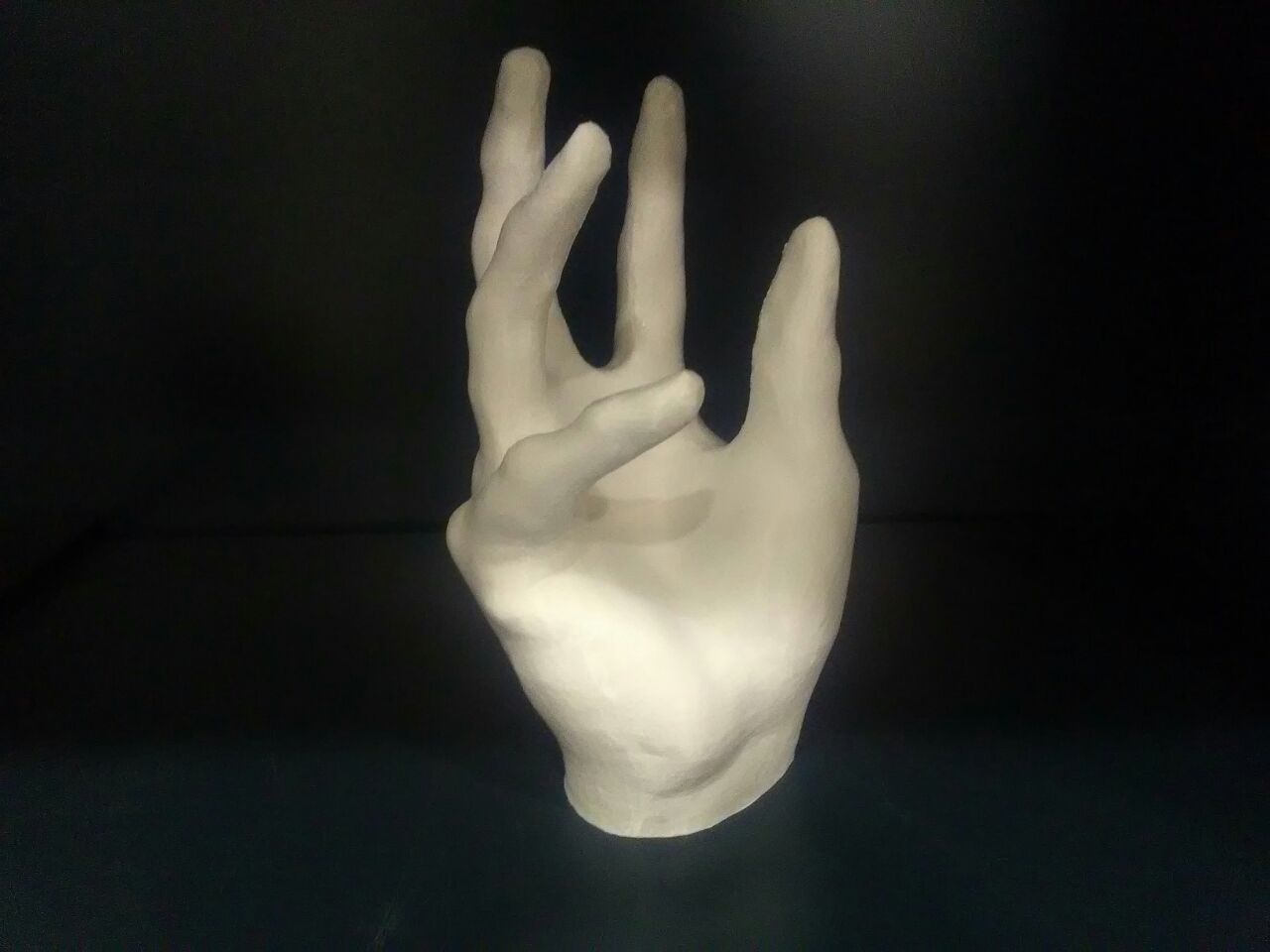 White 3D printed hand using nanovia petg